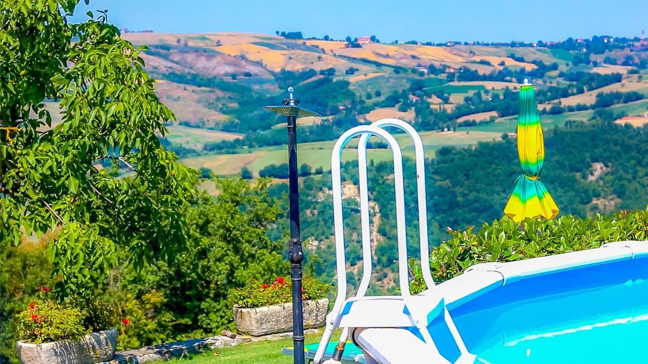 L'Angolo Di Verlano Canossa Zewnętrze zdjęcie