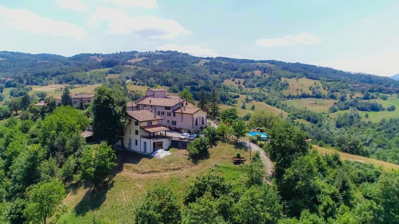 L'Angolo Di Verlano Canossa Zewnętrze zdjęcie