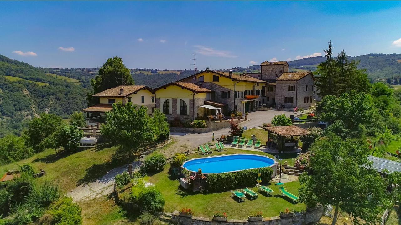 L'Angolo Di Verlano Canossa Zewnętrze zdjęcie